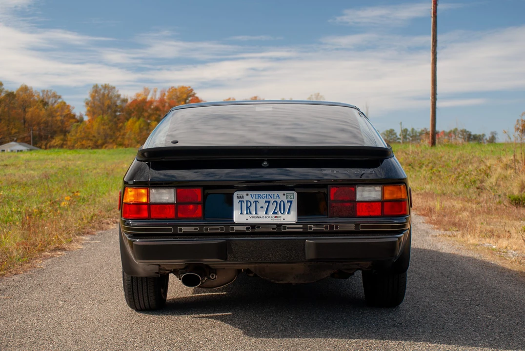 1988 Porsche 924 S - Image 9 of 31