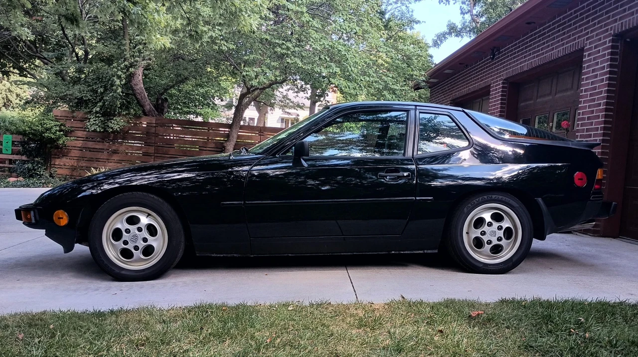 1988 Porsche 924 S - Image 16 of 31