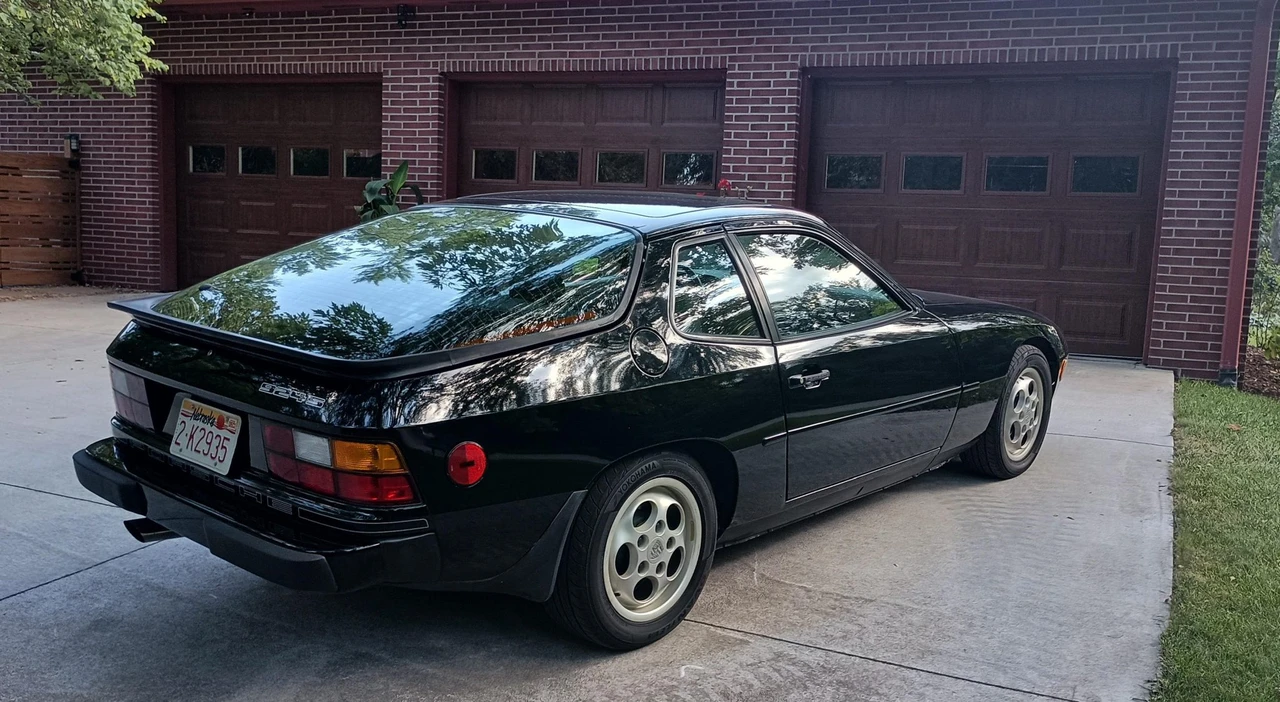 1988 Porsche 924 S - Image 14 of 31