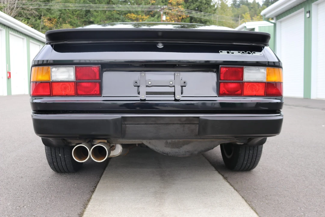 1988 Porsche 924 S - Image 8 of 31
