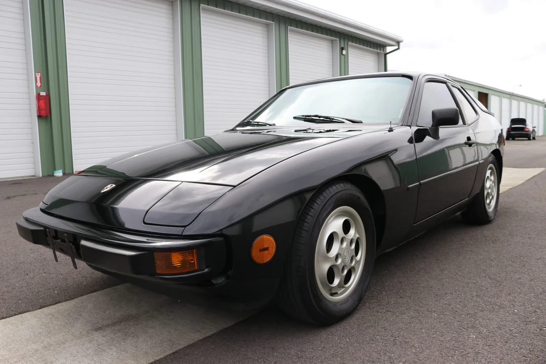 1988 Porsche 924 S - Image 2 of 31