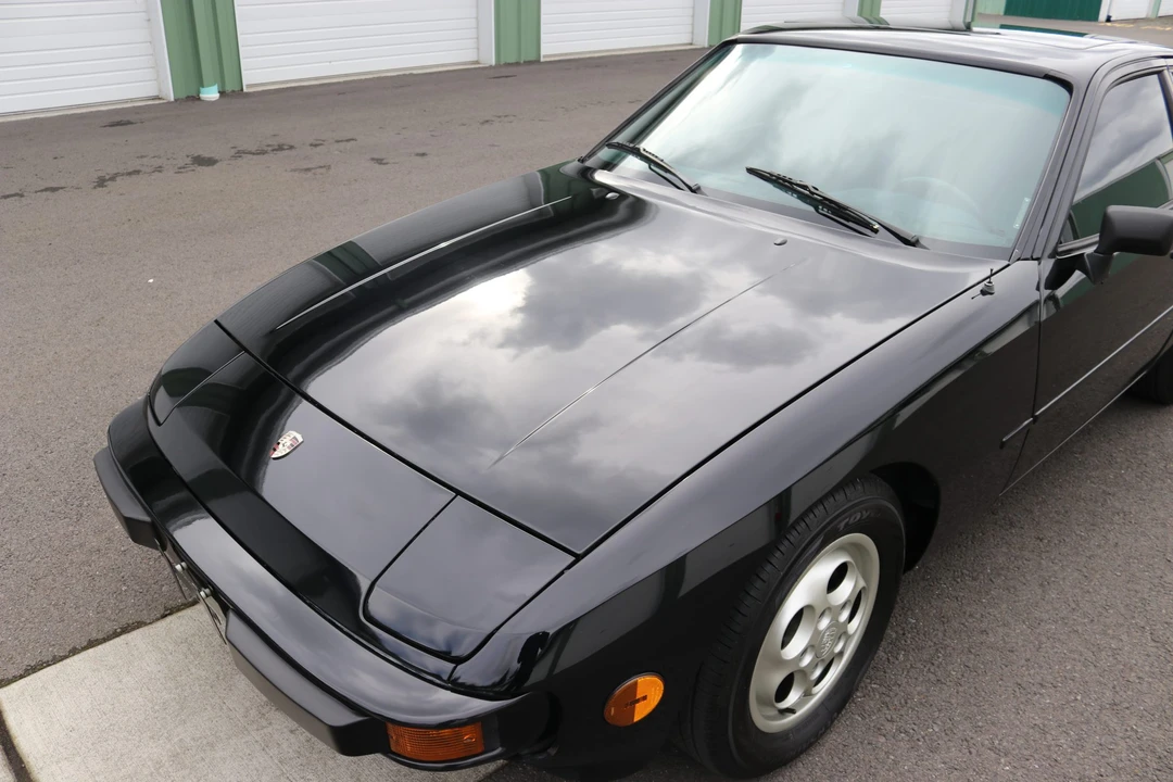 1988 Porsche 924 S - Image 12 of 31