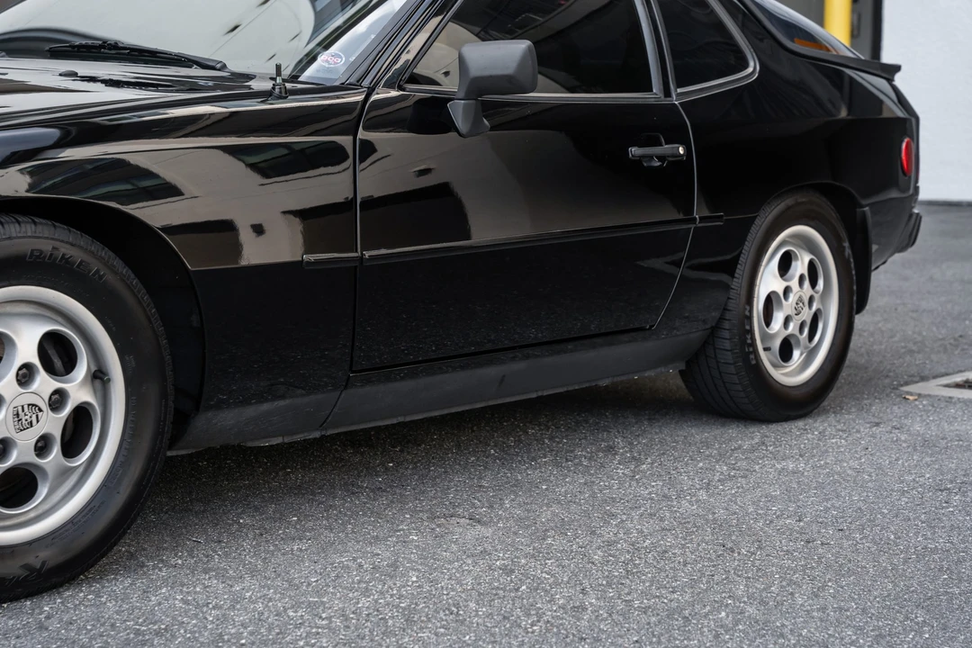 1988 Porsche 924 S - Image 19 of 31