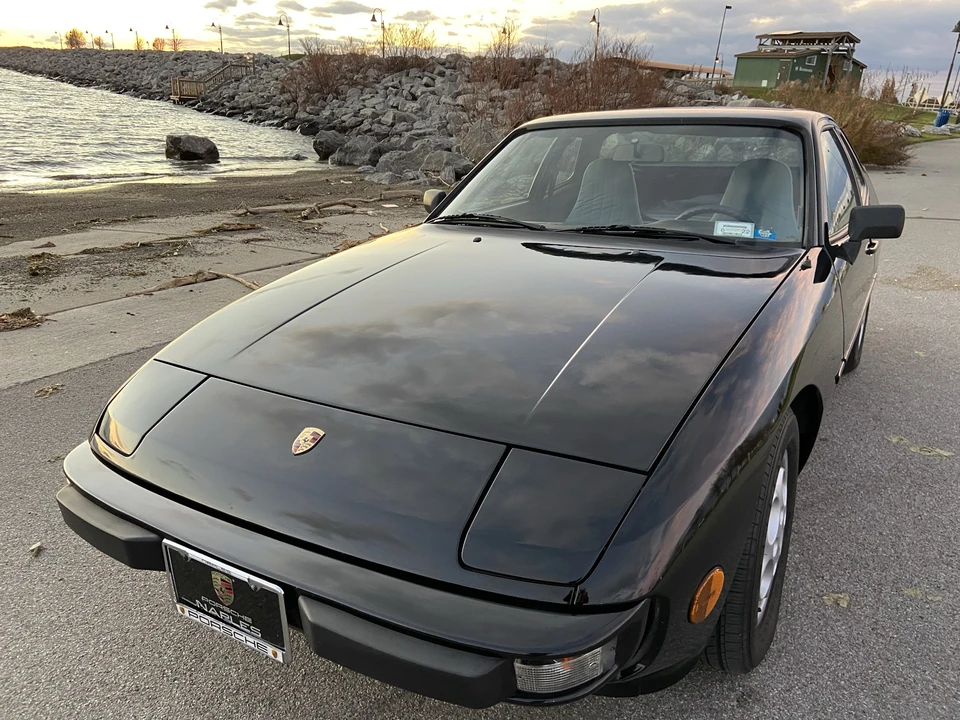 1988 Porsche 924 S - Image 27 of 31