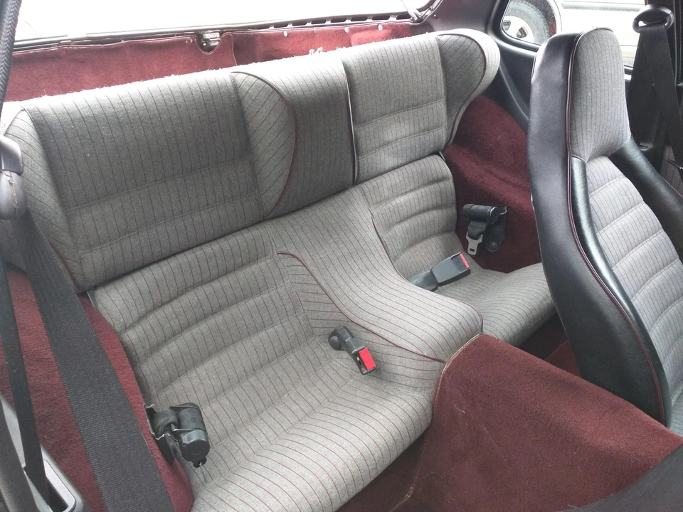 1988 Porsche 924 S - Image 16 of 31