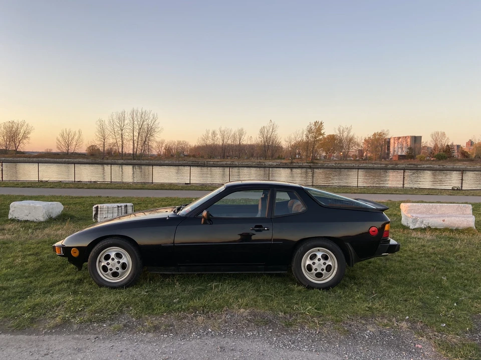1988 Porsche 924 S - Image 7 of 31