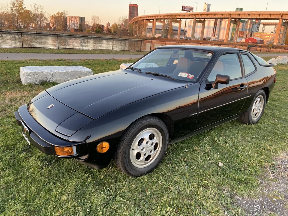 1988 Porsche 924 S - Image 2 of 31