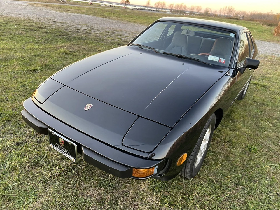 1988 Porsche 924 S - Image 5 of 31