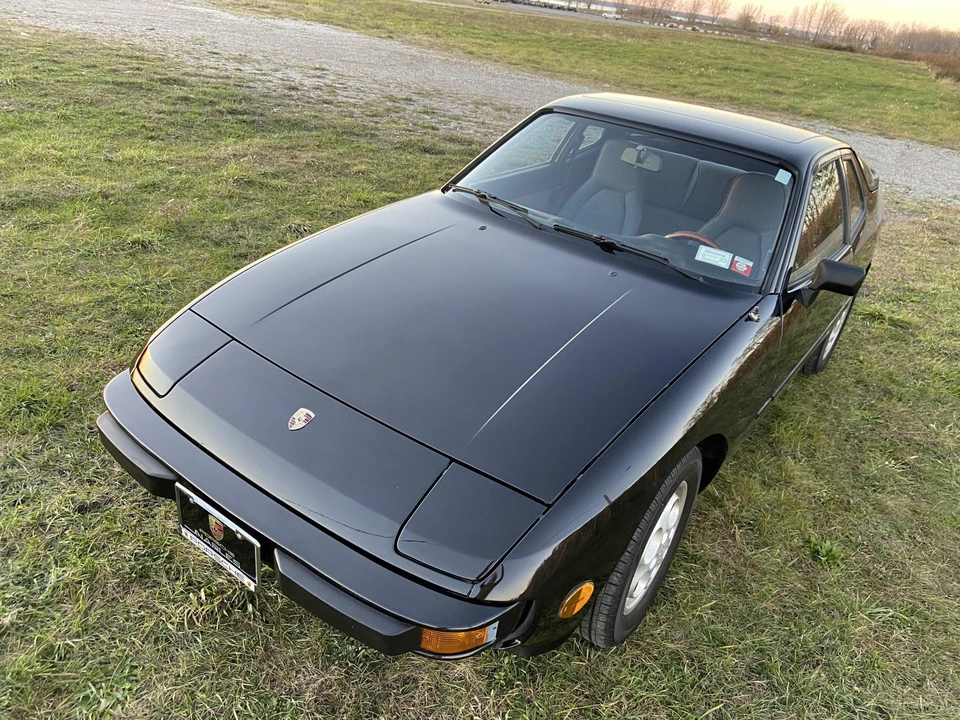 1988 Porsche 924 S - Image 4 of 31
