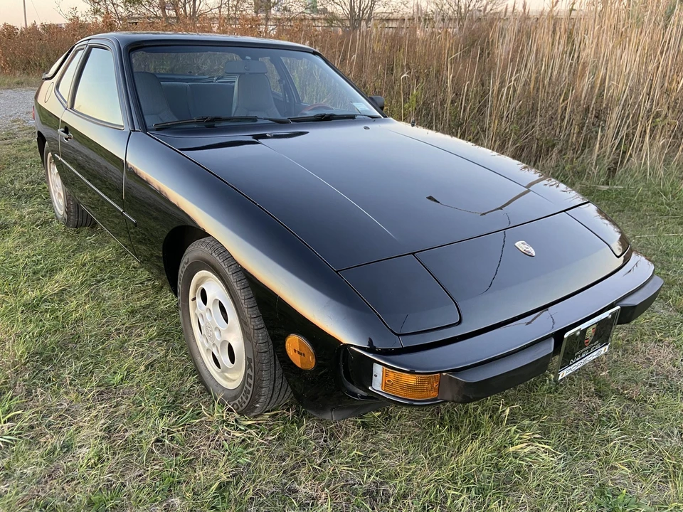 1988 Porsche 924 S - Image 15 of 31
