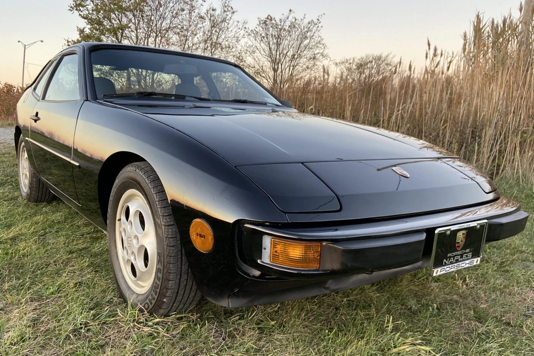 1988 Porsche 924 S - Image 17 of 31