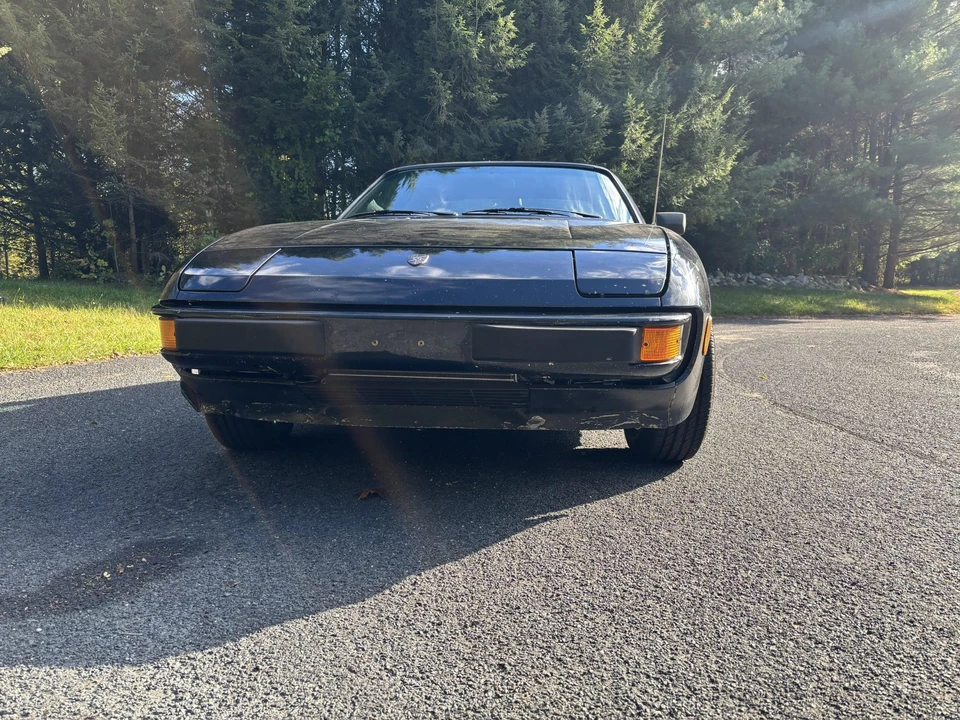 1988 Porsche 924 S - Image 9 of 31