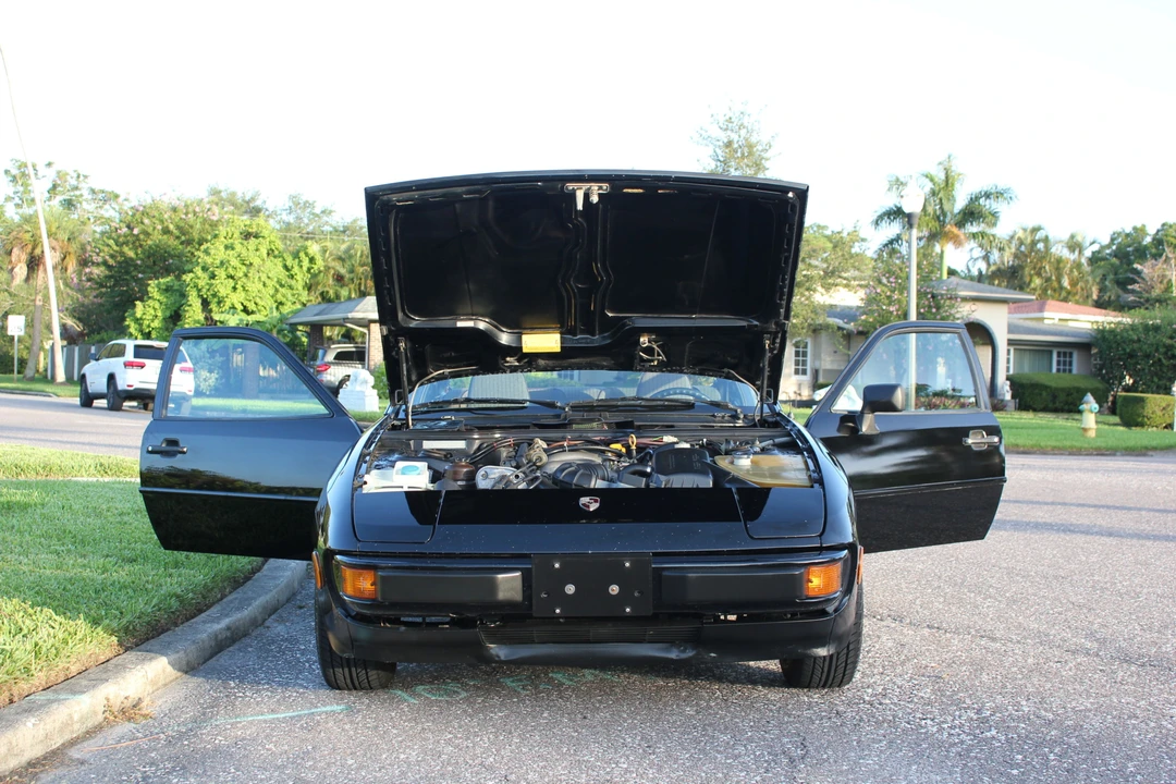 1988 Porsche 924 S - Image 20 of 31