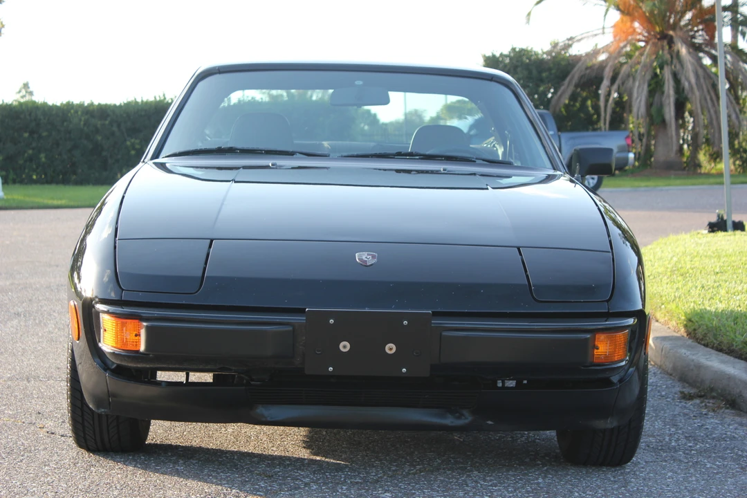 1988 Porsche 924 S - Image 18 of 31