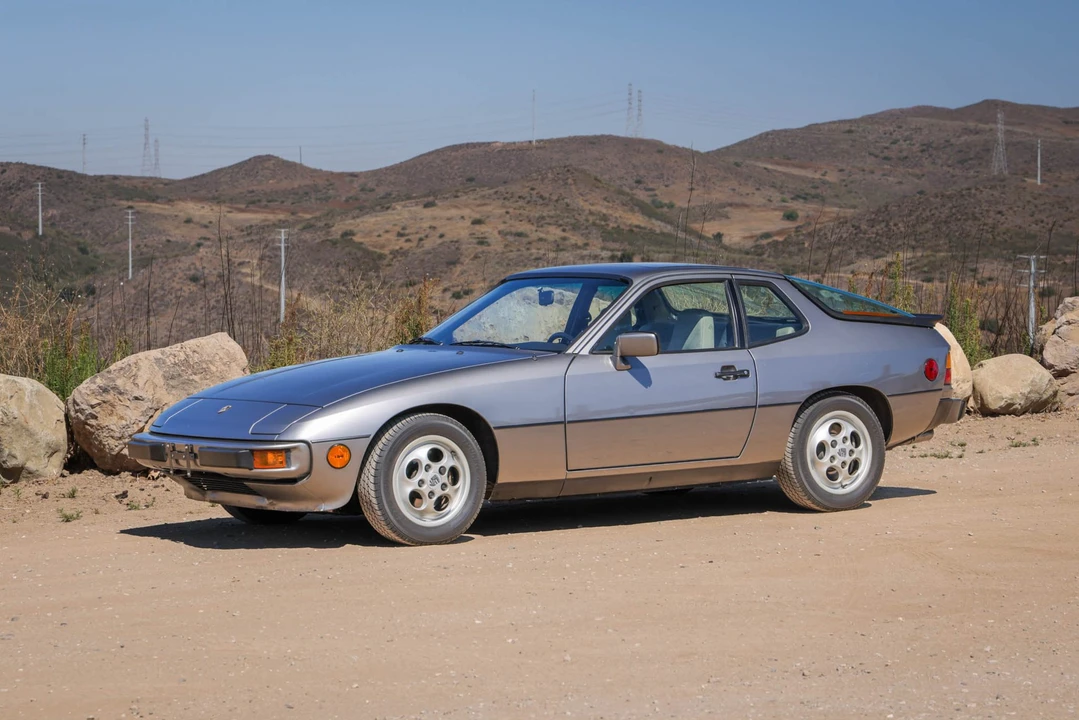 1988 Porsche 924 S - Image 2 of 31