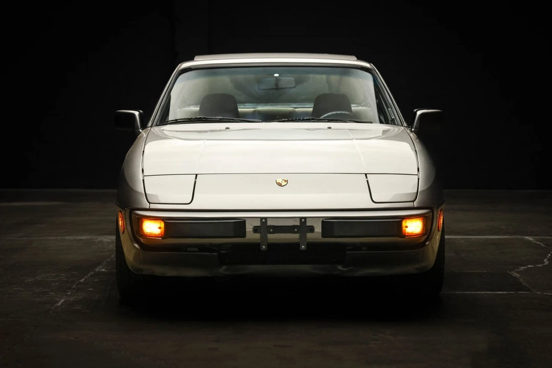 1988 Porsche 924 S - Image 21 of 31