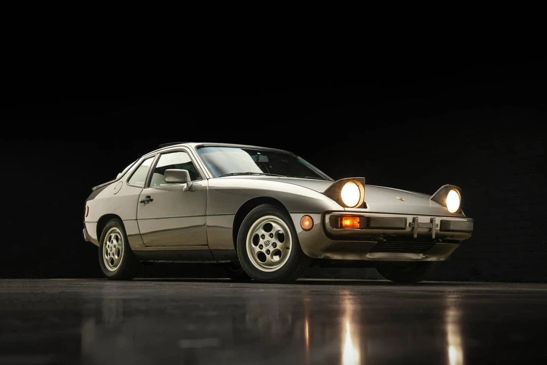 1988 Porsche 924 S - Image 25 of 31