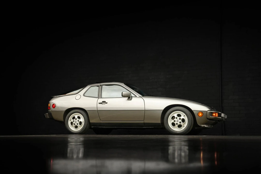 1988 Porsche 924 S - Image 27 of 31