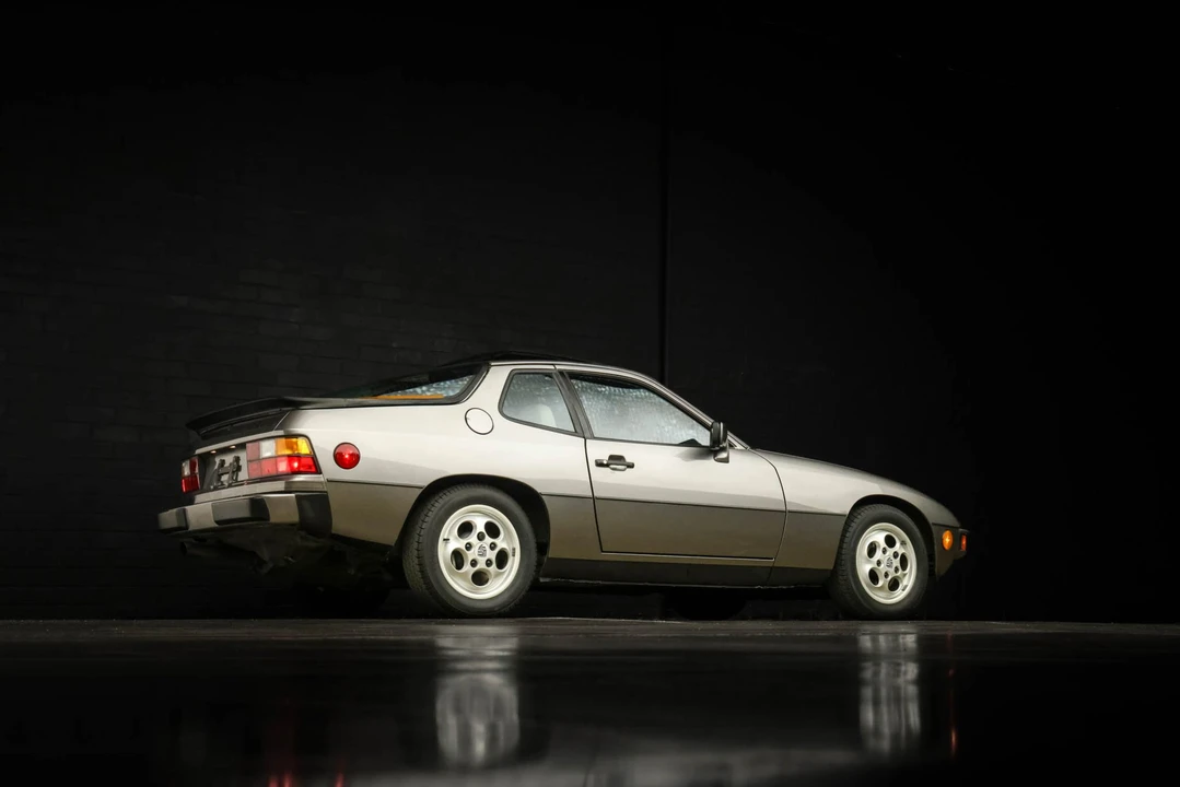 1988 Porsche 924 S - Image 31 of 31