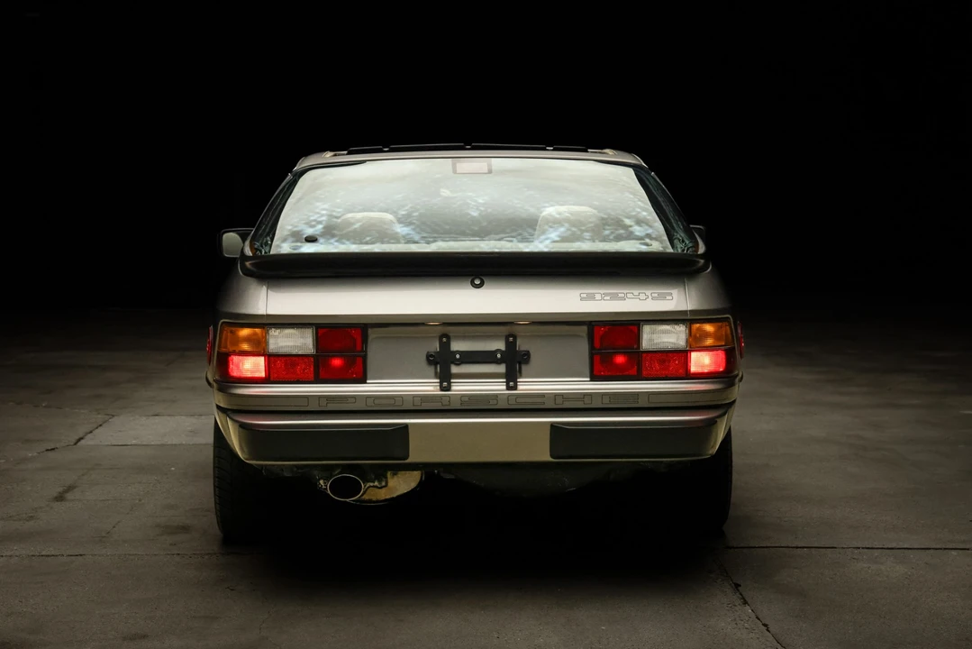 1988 Porsche 924 S - Image 27 of 31