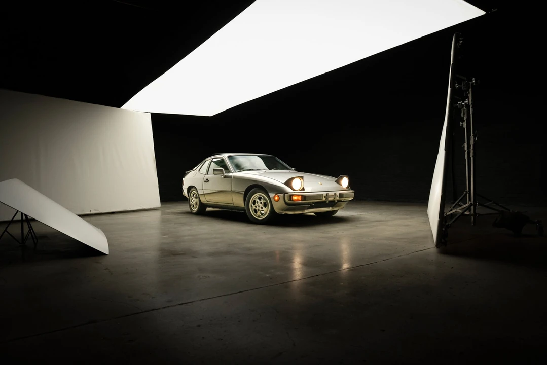 1988 Porsche 924 S - Image 13 of 31