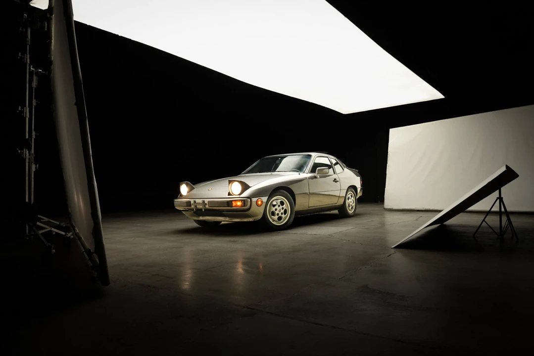 1988 Porsche 924 S - Image 5 of 31