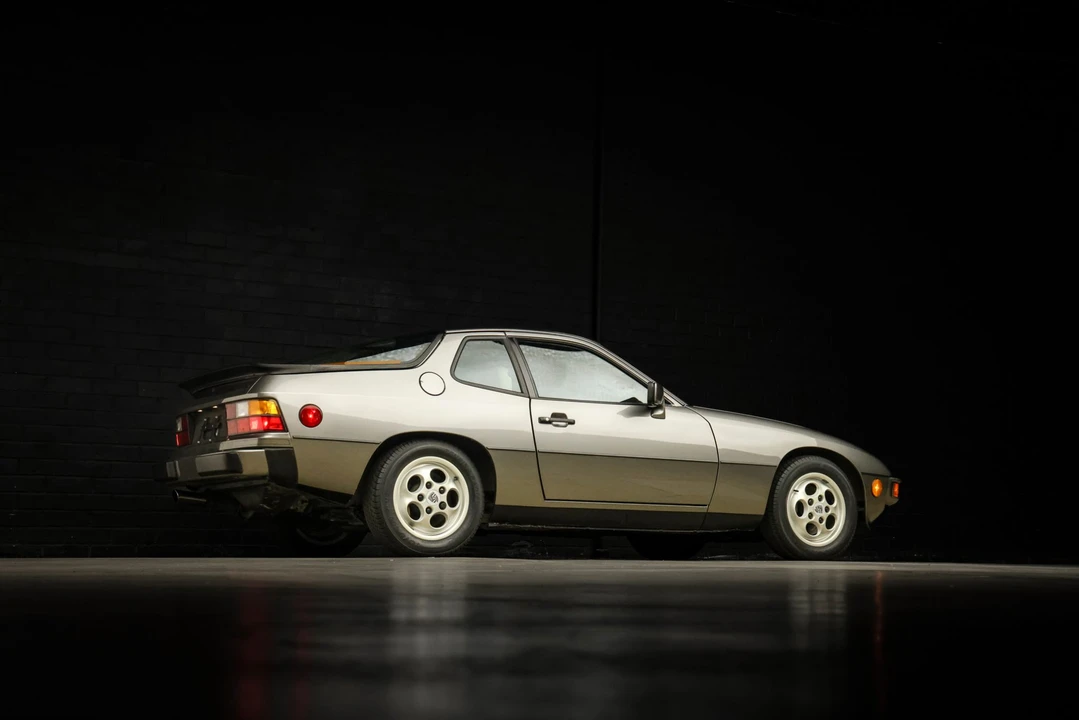 1988 Porsche 924 S - Image 20 of 31