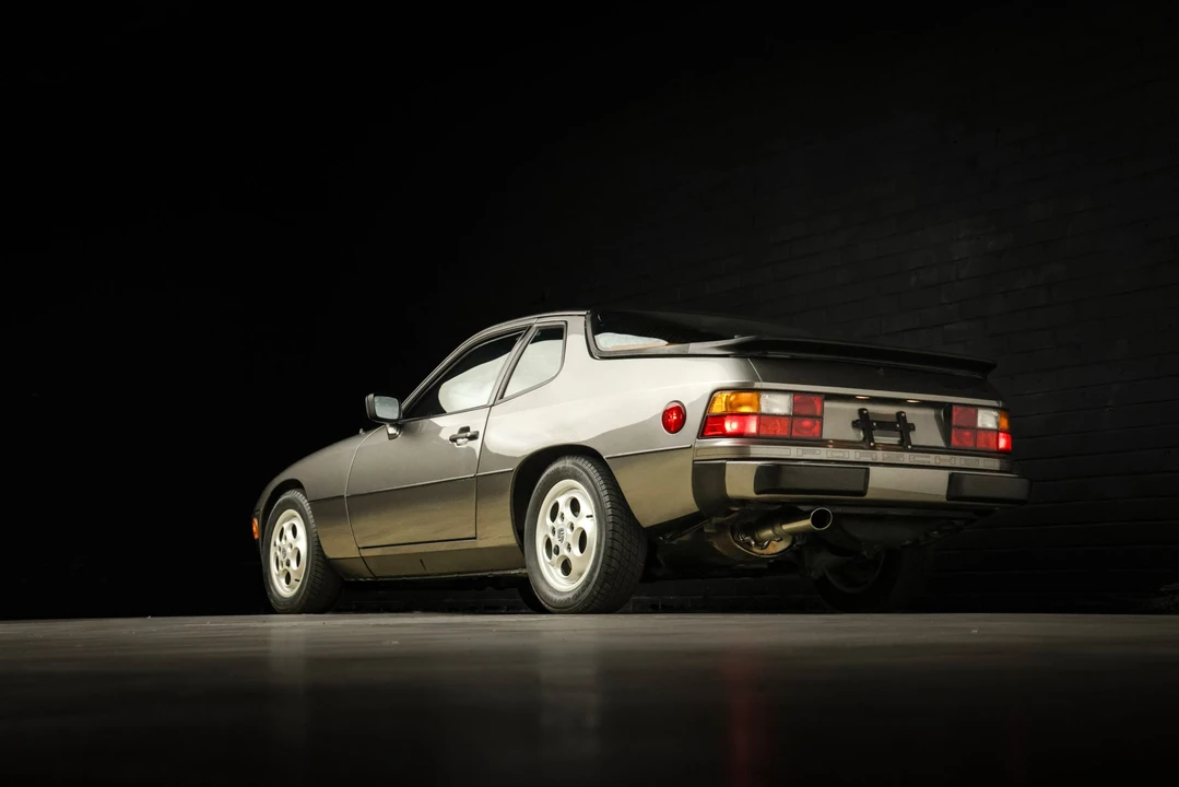 1988 Porsche 924 S - Image 29 of 31