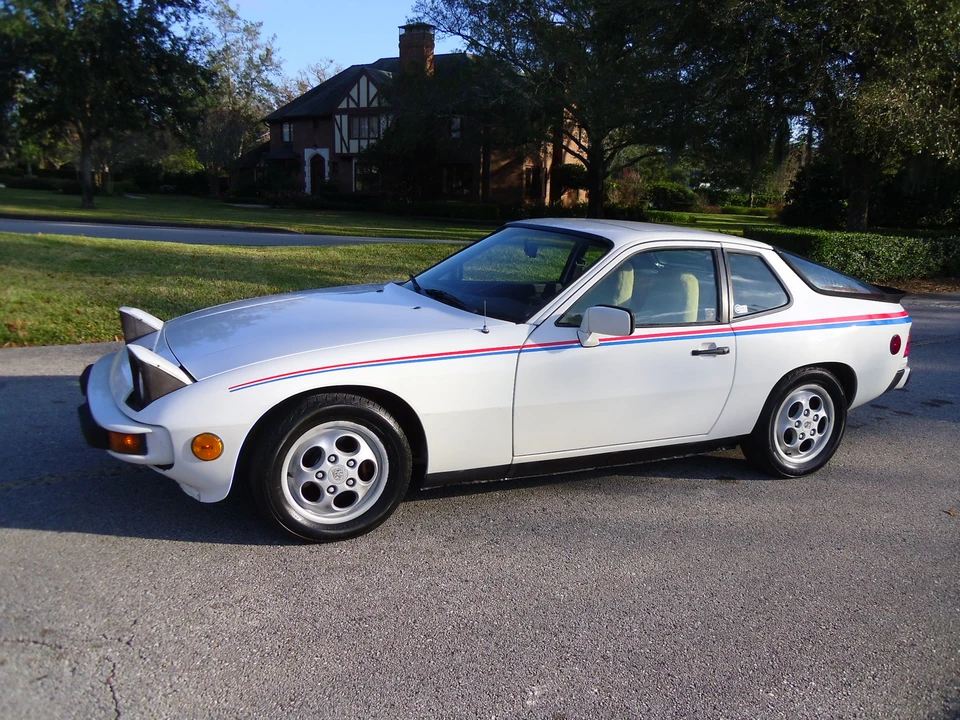 1988 Porsche 924 S - Image 5 of 31