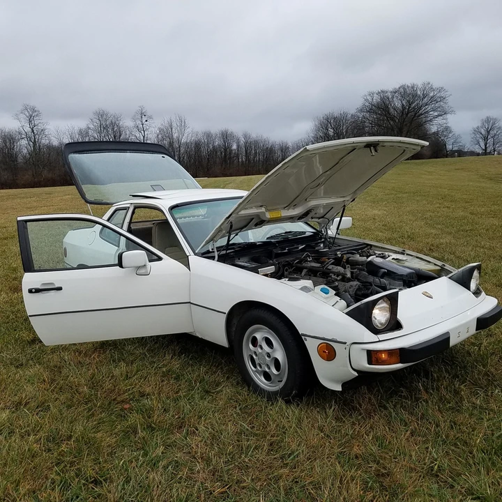 1988 Porsche 924 S - Image 5 of 31