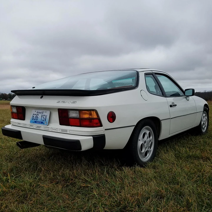 1988 Porsche 924 S - Image 8 of 31