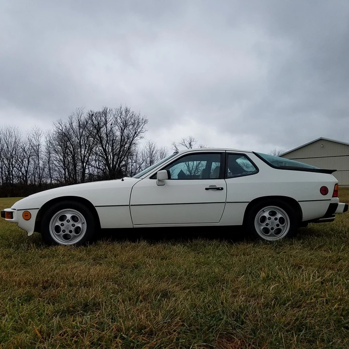 1988 Porsche 924 S - Image 18 of 31