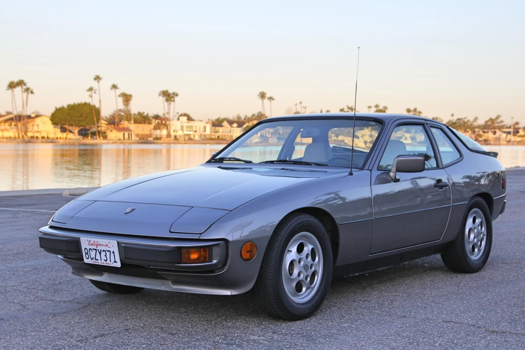 1988 Porsche 924 S - Image 5 of 31