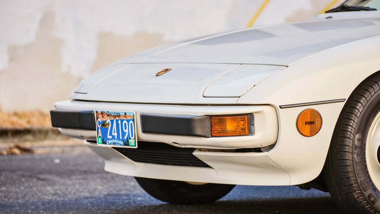1988 Porsche 924 S - Image 19 of 31