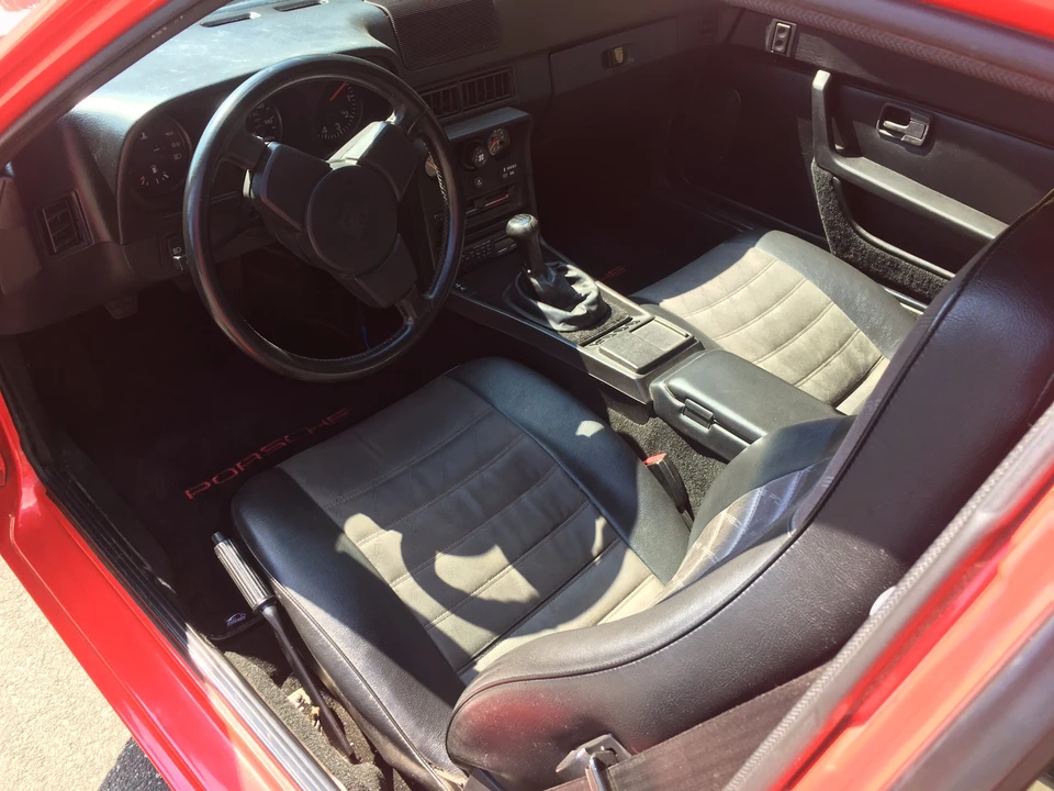 1988 Porsche 924 S - Image 15 of 31
