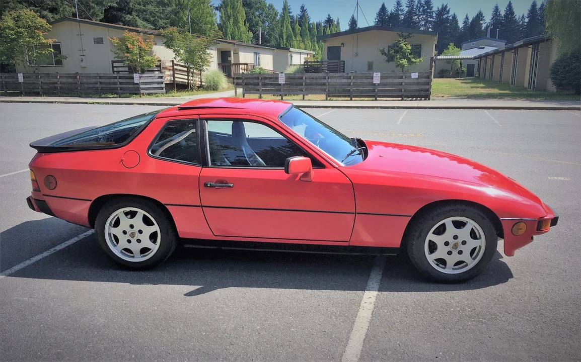 1988 Porsche 924 S - Image 3 of 31