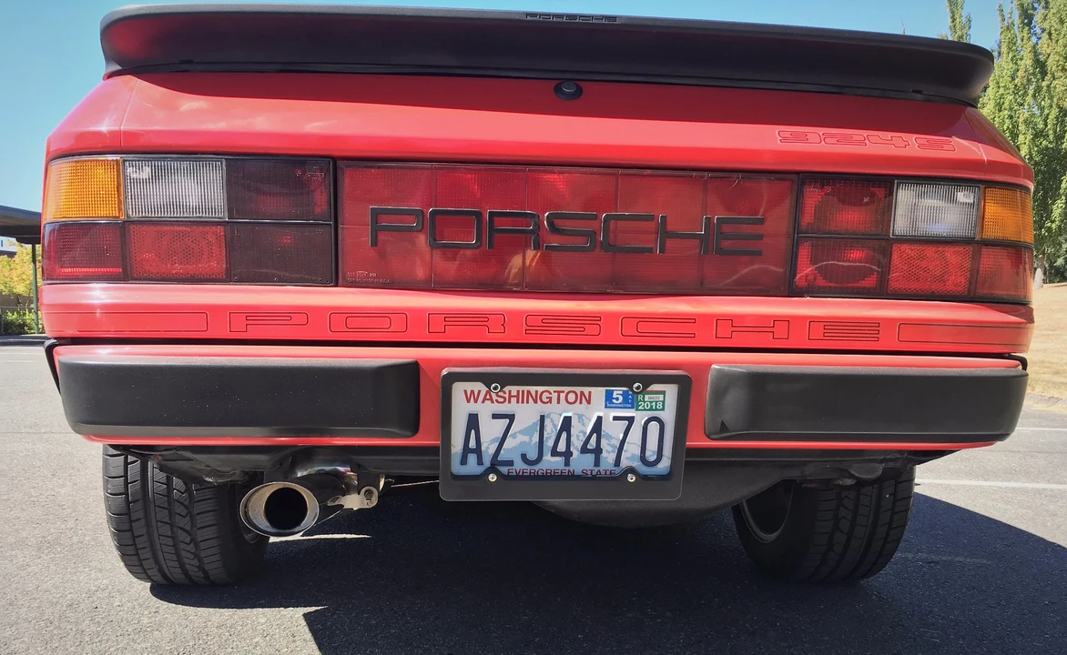 1988 Porsche 924 S - Image 6 of 31