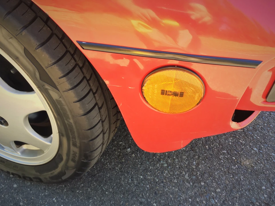 1988 Porsche 924 S - Image 10 of 31
