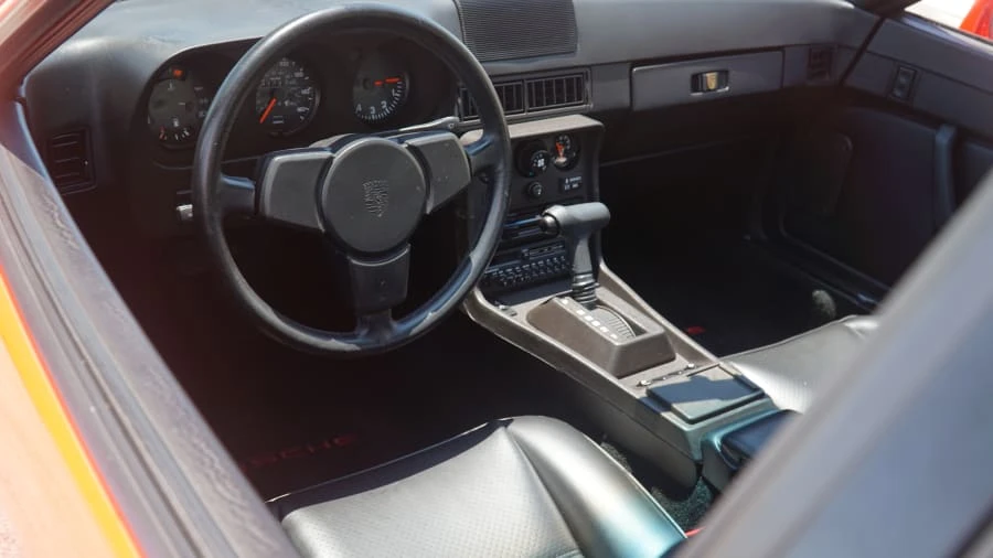 1988 Porsche 924 S - Image 11 of 15