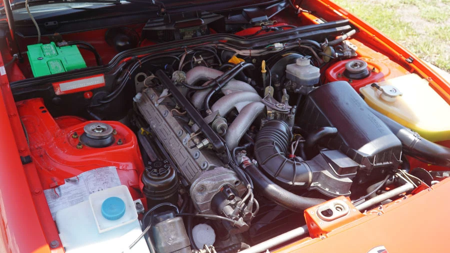 1988 Porsche 924 S - Image 15 of 15