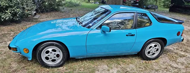 1988 Porsche 924s Basic