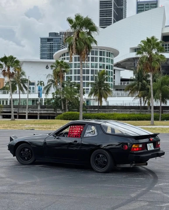 1988 Porsche 924 S - Image 4 of 17