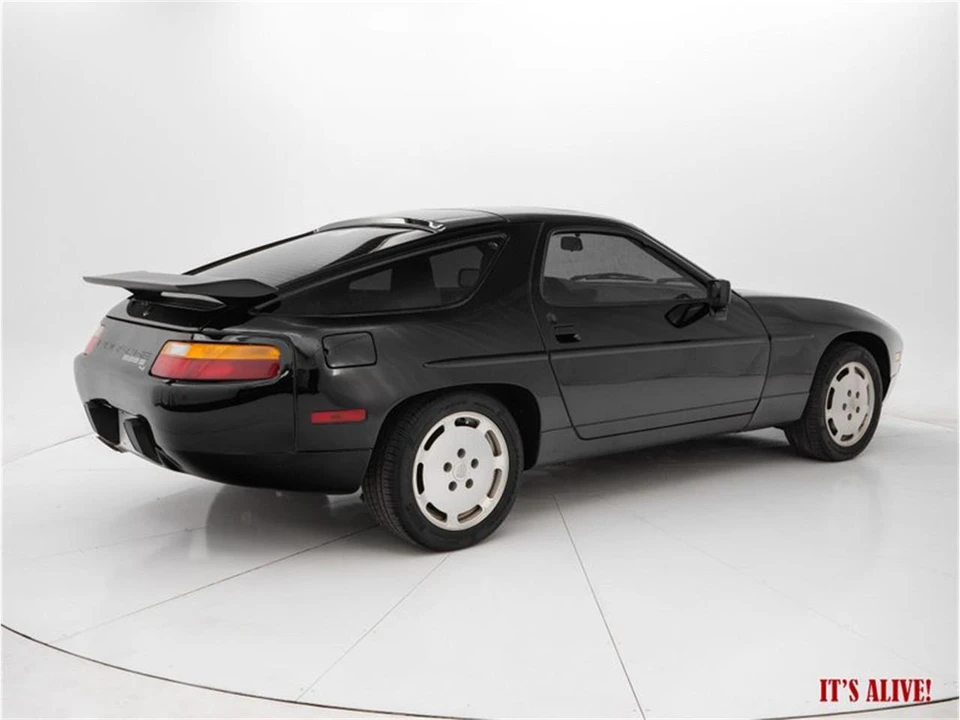 1988 Porsche 928 S4 - Image 8 of 31