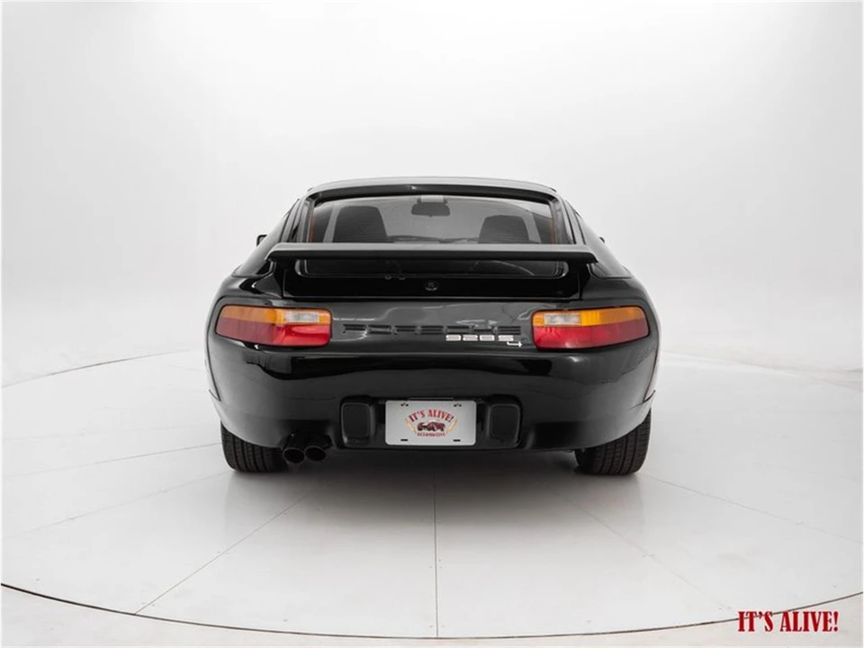 1988 Porsche 928 S4 - Image 6 of 31
