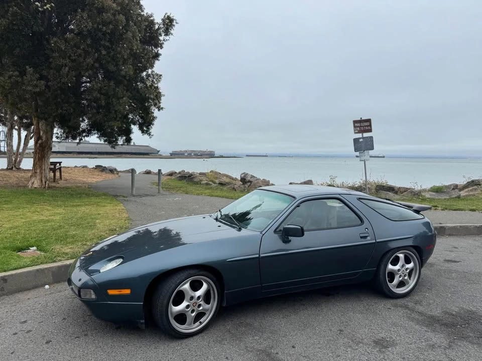1988 Porsche 928 S4 - Image 2 of 9