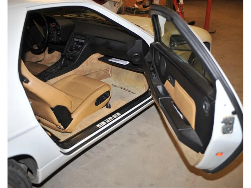 1988 Porsche 928 S4 - Image 5 of 12