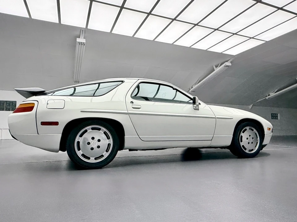 1988 Porsche 928 S4 - Image 21 of 21