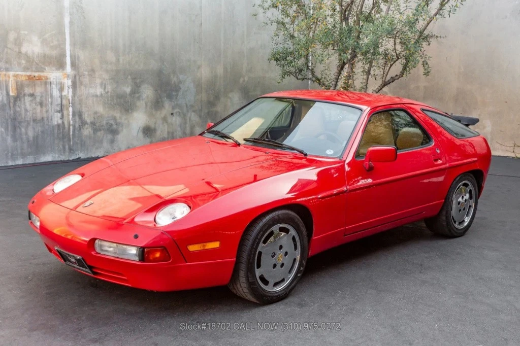 1988 Porsche 928 - Image 9 of 12