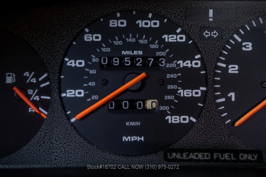 1988 Porsche 928 S4 - Image 22 of 31