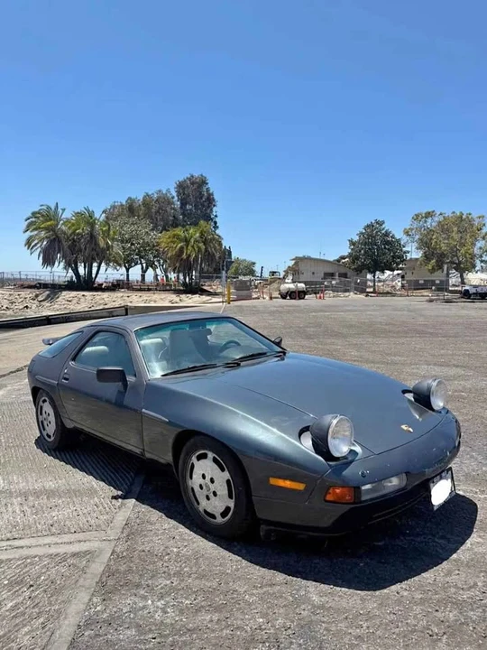 1988 Porsche 928 S4 - Image 6 of 16